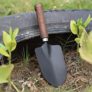 garden trowel (light weight)